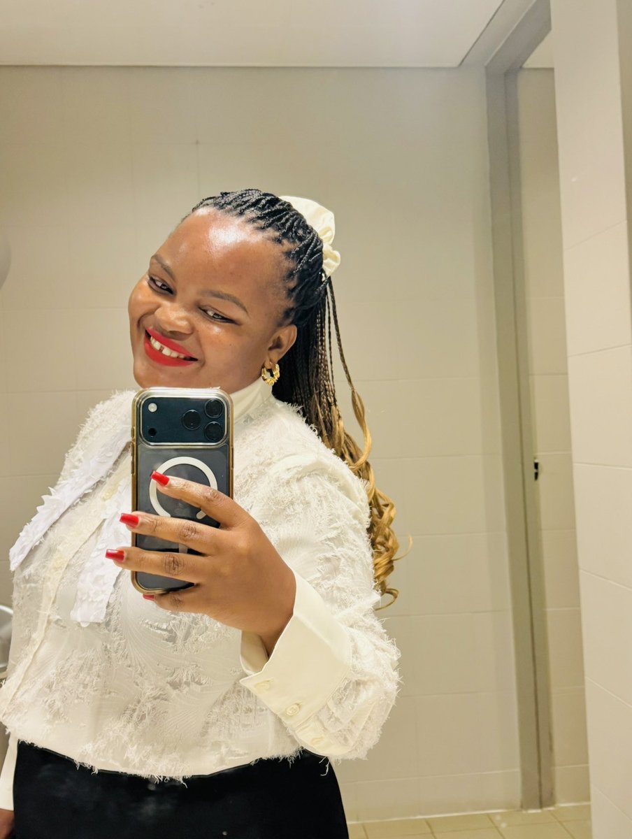 Mpho Mokgehle (Mokgehle Mohlala Inc) tweet media