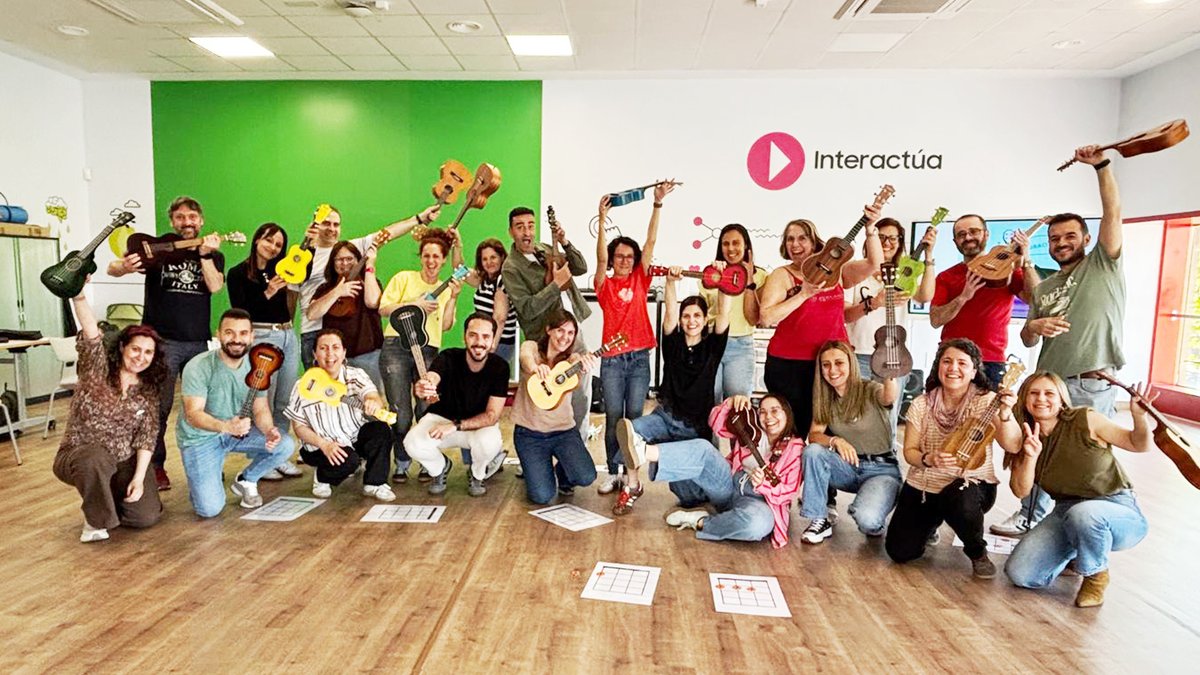 CRFPCLM's tweet image. "Pequeñas cuerdas, grandes aprendizajes. El ukelele en el aula de música" en #AdF de #CLM, jornada pensada para docentes de música, donde se buscan ideas prácticas y aplicables en el aula, para hacer de la música una experiencia significativa.

@amadorpastorn 
@educajccm