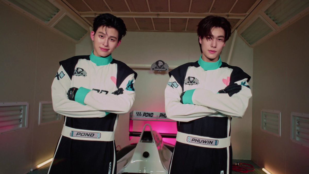 Chew ☾ tweet media