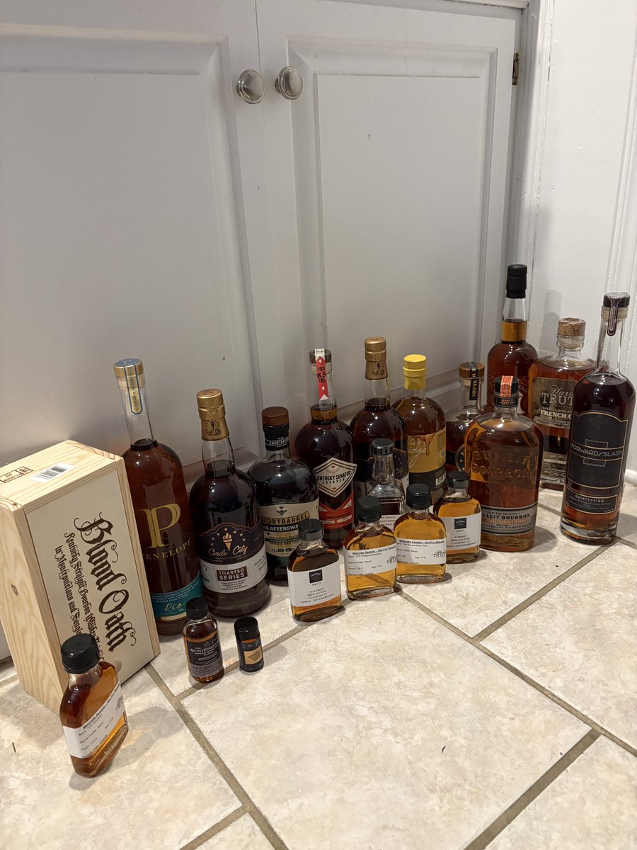 owensboro_bourbonite tweet media