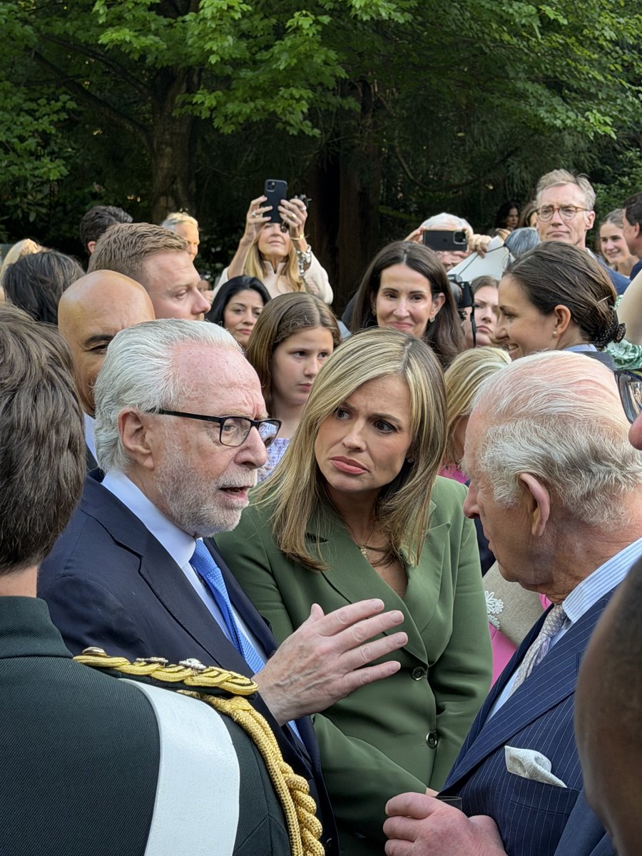 Wolf Blitzer tweet media