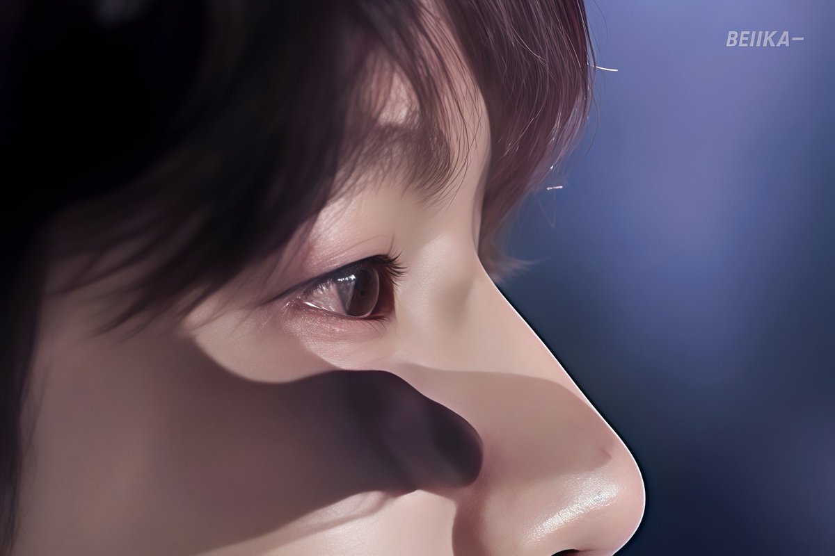 นึกว่ารูปเจนเไ แต่คือตาแบคฮยอนจริงๆอะ คนอะไรตาก็สวย มือก็สวย นิ้วมือก็สวย สวยไปทั้งตัวเลย🥹🥹