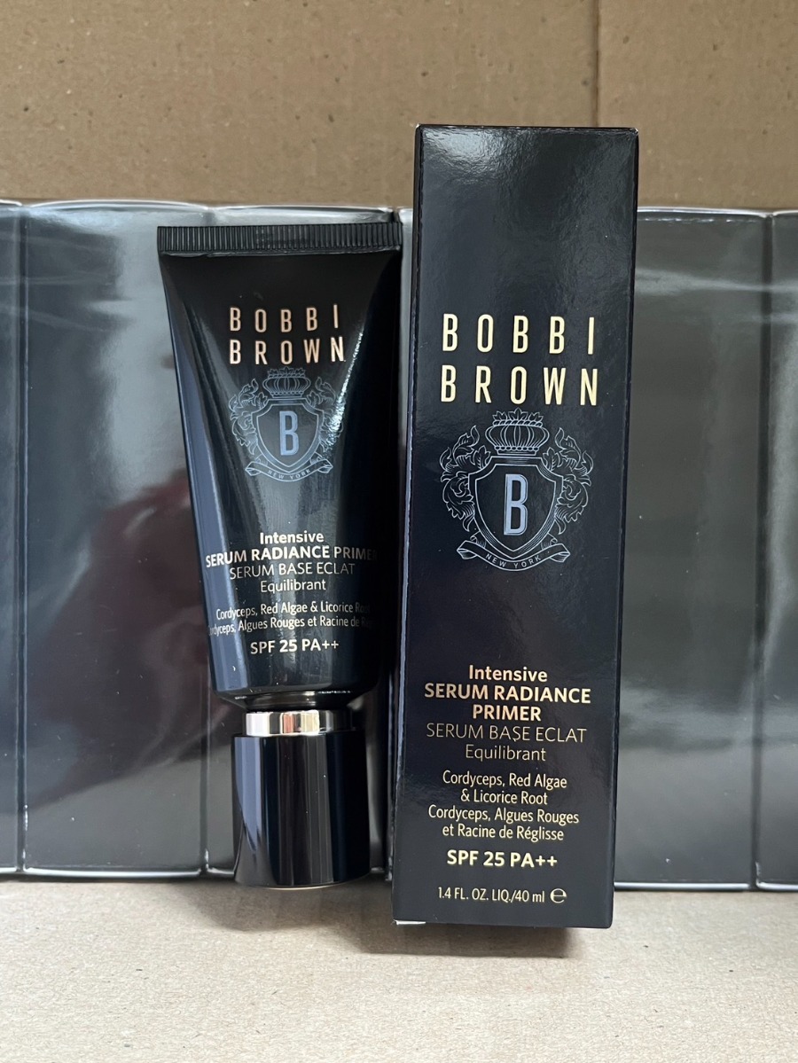 numjshop's tweet image. ✨🩷พร้อมส่ง 990 บาท 〰️ Bobbi Brown Intensive Serum Radiance Primer 40ml

#BobbiBrown #นัมสต็อค