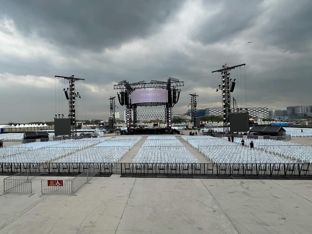 ela⁷ ☉ ⊖ ⊜ tweet media