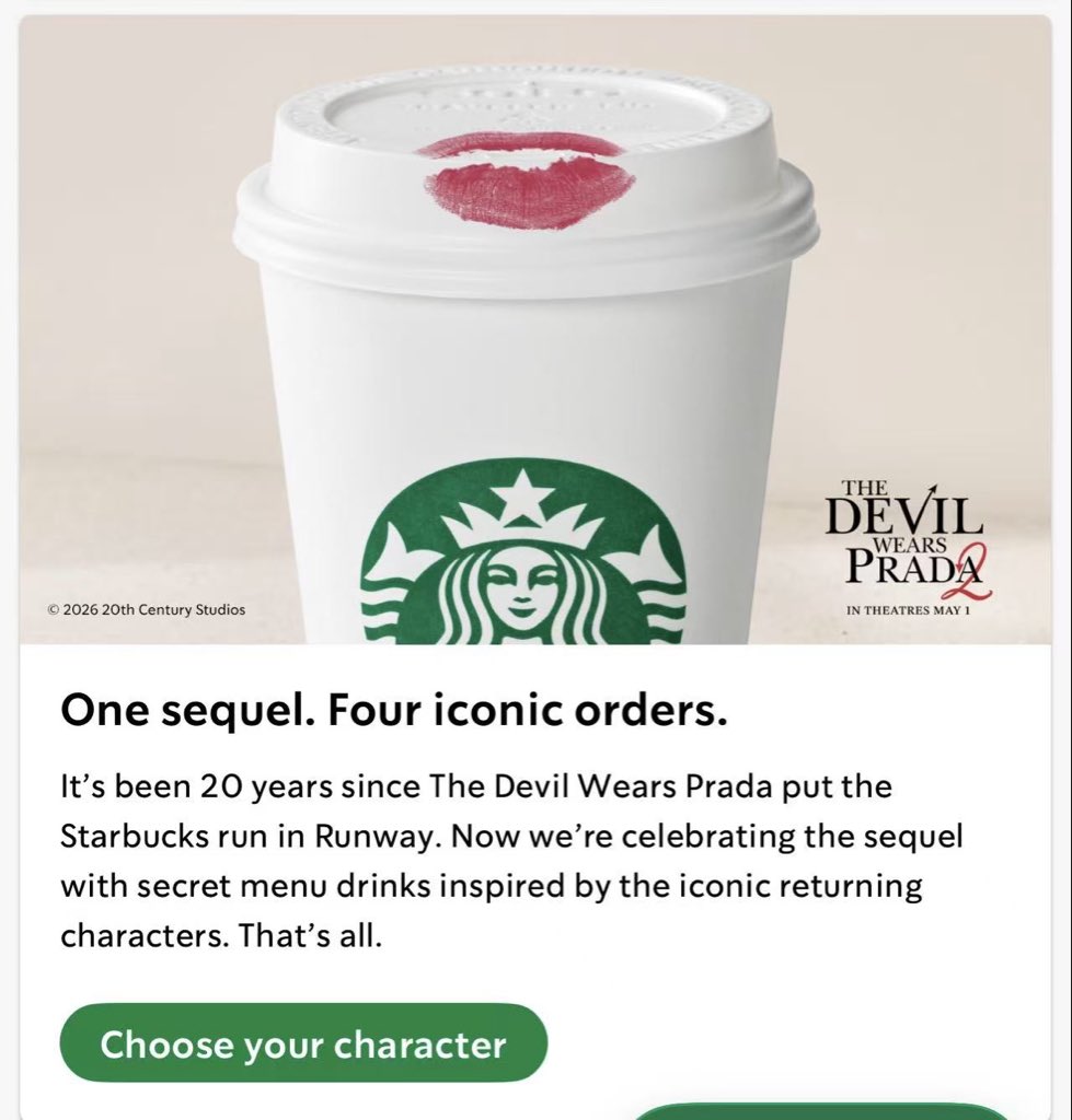 Theone_04209527's tweet image. Time to order a drink #starbucks