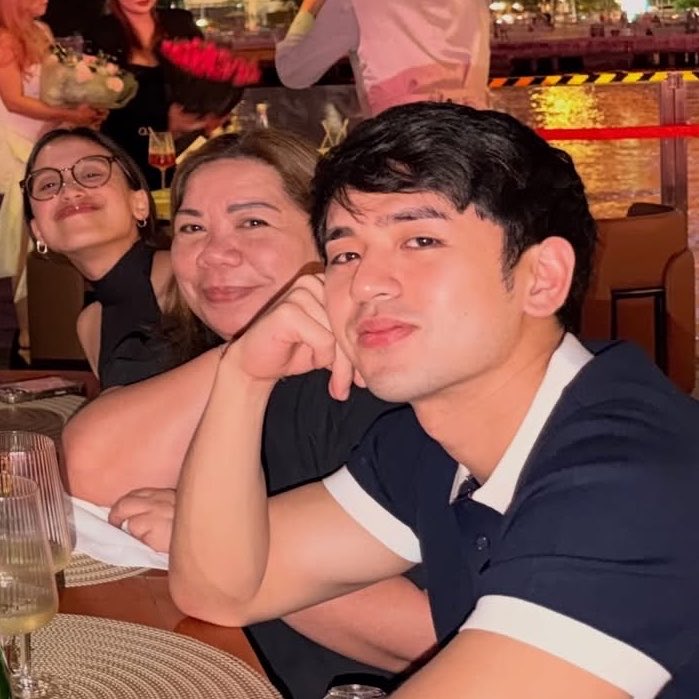 bat kasi sa kabila pinaupo si shuvee hirap na hirap tuloy sya sa angle nya