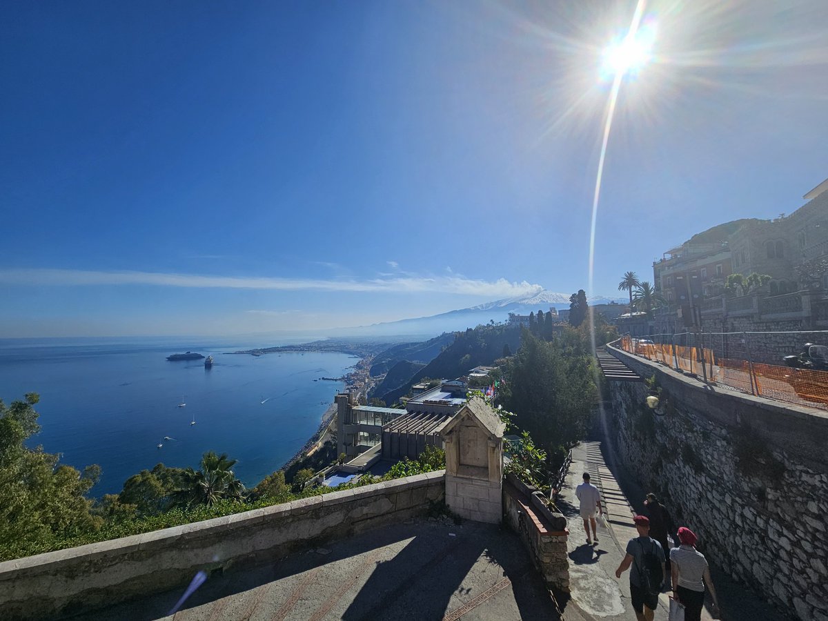 General Melchett tweet media