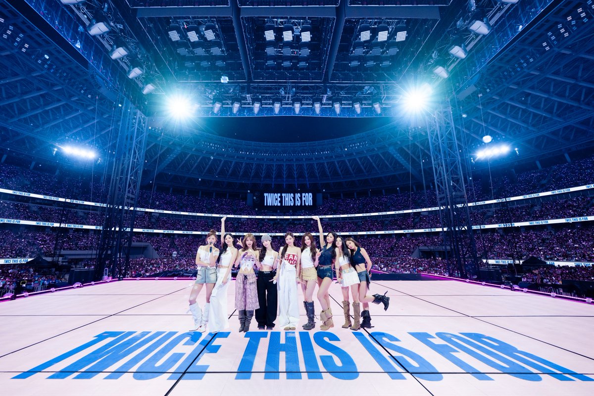 TWICE JAPAN OFFICIAL tweet media