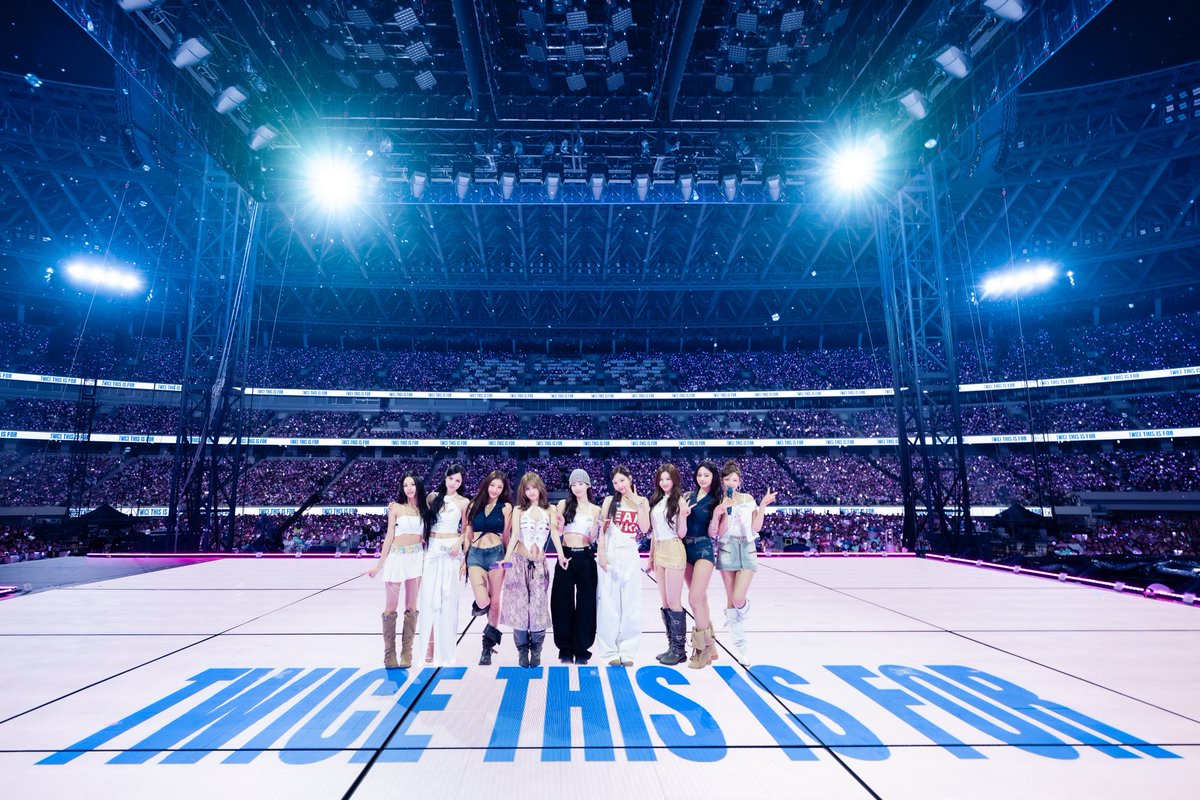 TWICE JAPAN OFFICIAL tweet media