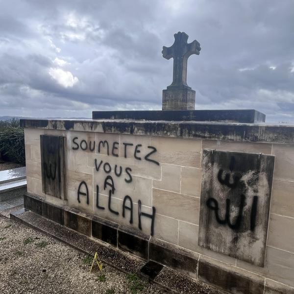 SILBER-FRAU tweet media