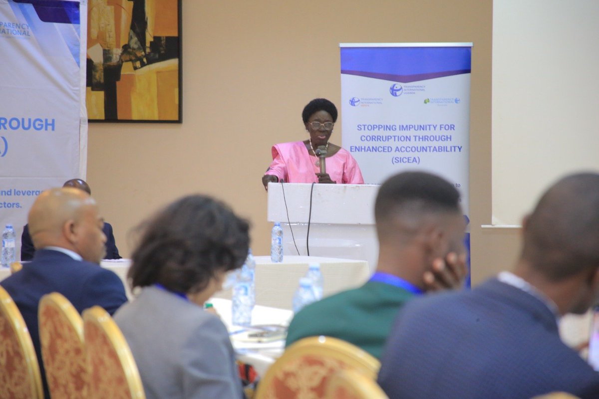 tiuganda1's tweet photo. The 1st Deputy Prime Minister/Minister for EAC Affairs RT. Hon. Rebecca A. Kadaga @RebeccaKadagaUG in her closing remarks highlighted the key principles of the Right to Information developed by UNESCO as;
* Maximum disclosure
* Proactive disclosure
* Processes to facilitate access
* Costs
* Right to appeal
* Limited scope of exceptions 
* Promotion of open government
* Protection for whistleblowers
@TI_Rwanda @TIKenya @petwander @transparencyUSA @Accu_Ug @africafoicentre @PPDAUganda @CSBAGUGANDA @talktosema
@UHRC_UGANDA @meaca_ug @mopsuganda @cipesaug @Siafasaahkamara @nsconco @ance_togo
@ksika91 @ChristianNoudem #RightToInformation #Transparency #DigitalRights