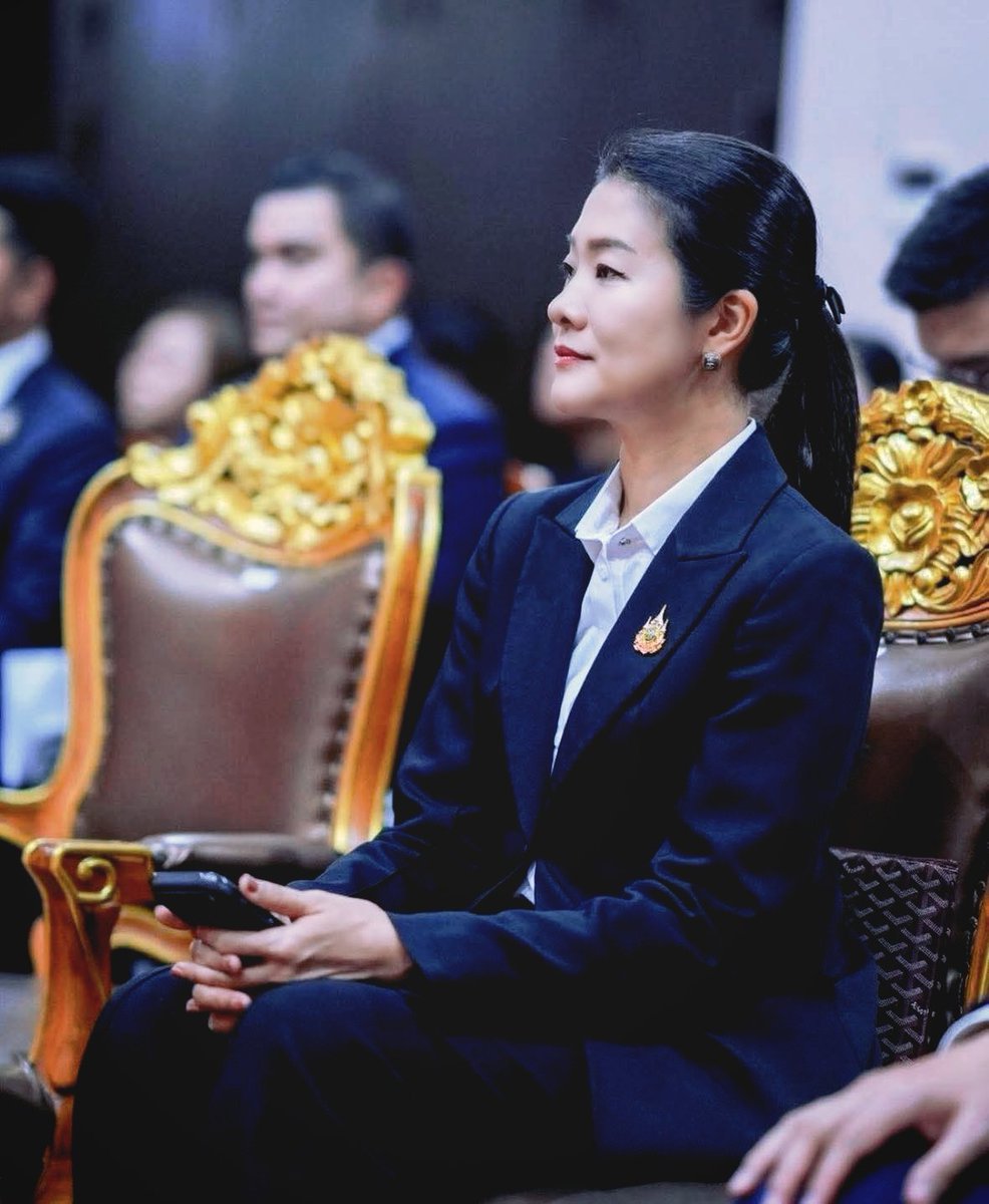 ⓀⒶⓉ ◡̎ tweet media