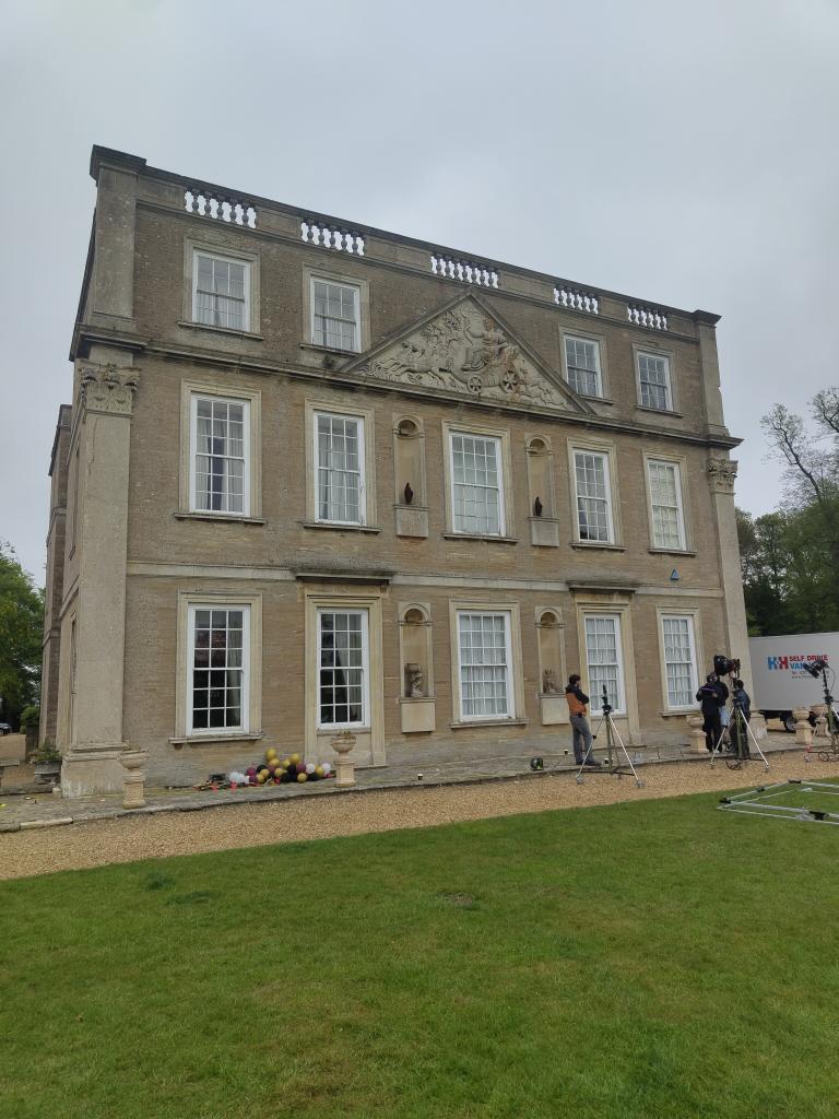 JacobTrenerry's tweet image. Lovely location @hinwickhse for a day of extra work for a serial drama #actorslife #actor