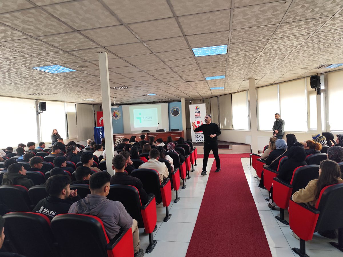 Hakkari İl Milli Eğitim Müdürlüğü tweet media