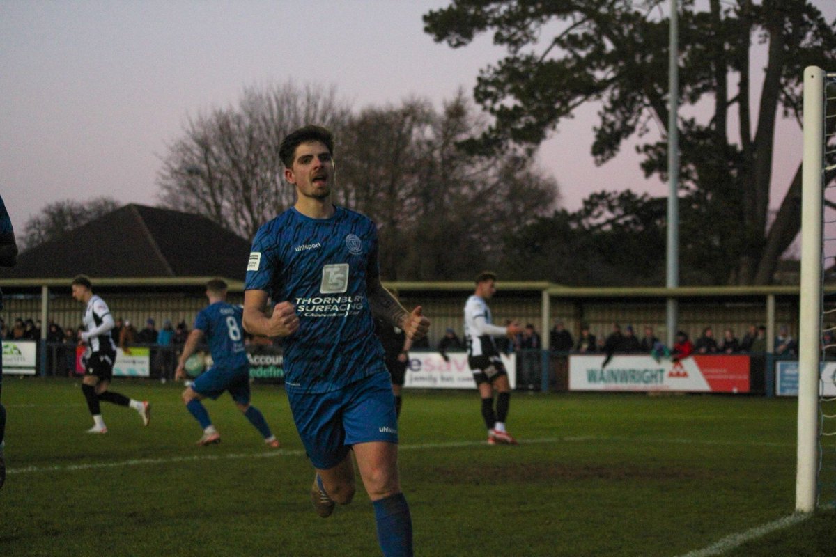 Chippenham Town FC tweet media