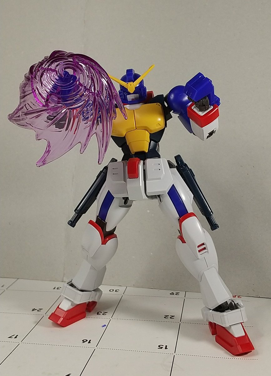 masuo_yomogi's tweet photo. HGガンダムマックスター
通常時はアメフト🏈
サーファー🏄️
武装はガンマン
装甲パージしてボクサー
と本当に多彩なプレイバリューの高い好キット♪
今回は気持ち的にはボクシングがメインですがwwキットの魅力も活かしながら製作していきたいと思います(`ω´) https://t.co/Pxs01Bhyun