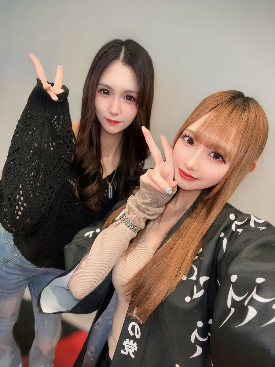 スロ廃🎰·̩͙ぼっち@大阪🍑🦖🍭推し全力布教中🎰(🫰 '-' ) tweet media