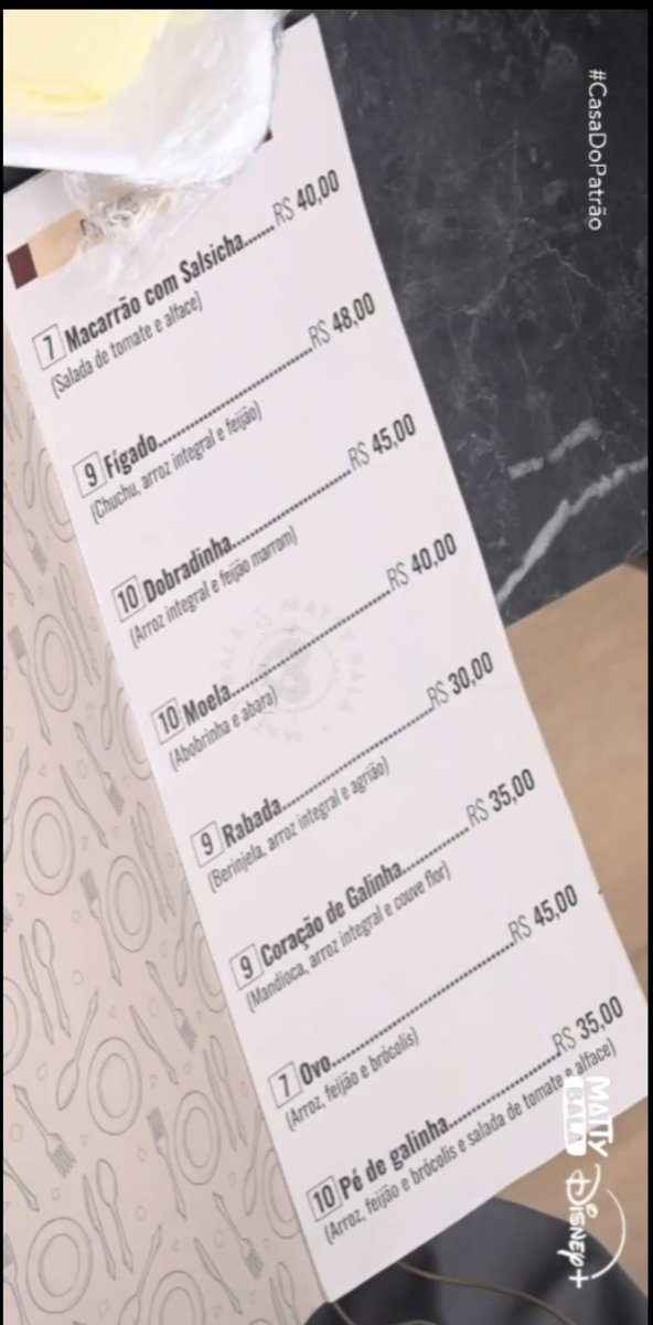 Olha o nível desse cardápio.  Valores nível Paris 6.
De todas as opções eu só comeria a marmita de ovo. 
Imagina pagar 45 reais para comer arroz, feijão, ovo e brócolis. 
A inflação chegou nos estúdios da Record.
#CasaDoPatrão #ACasaDoPatrão