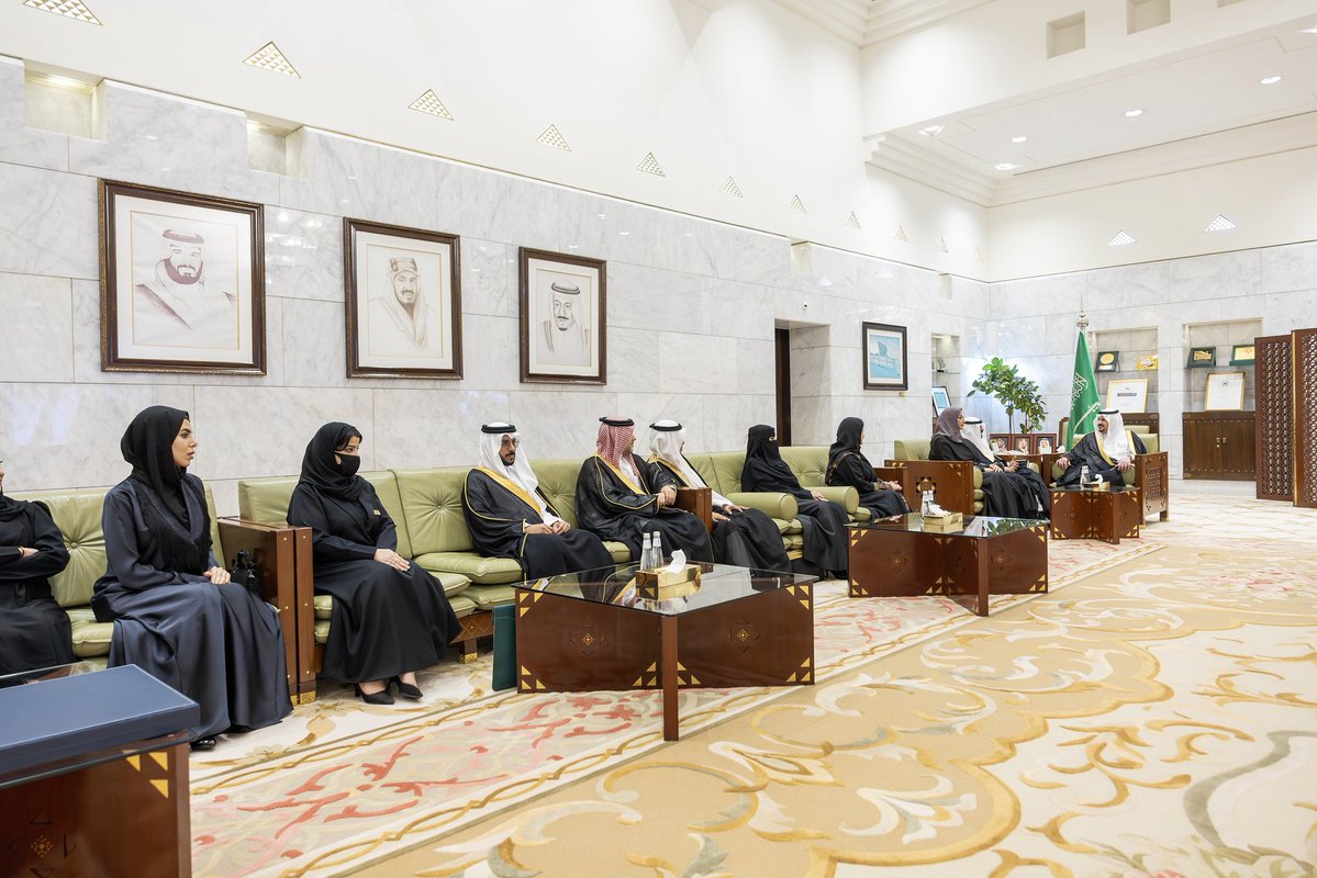 إمارة منطقة الرياض tweet media