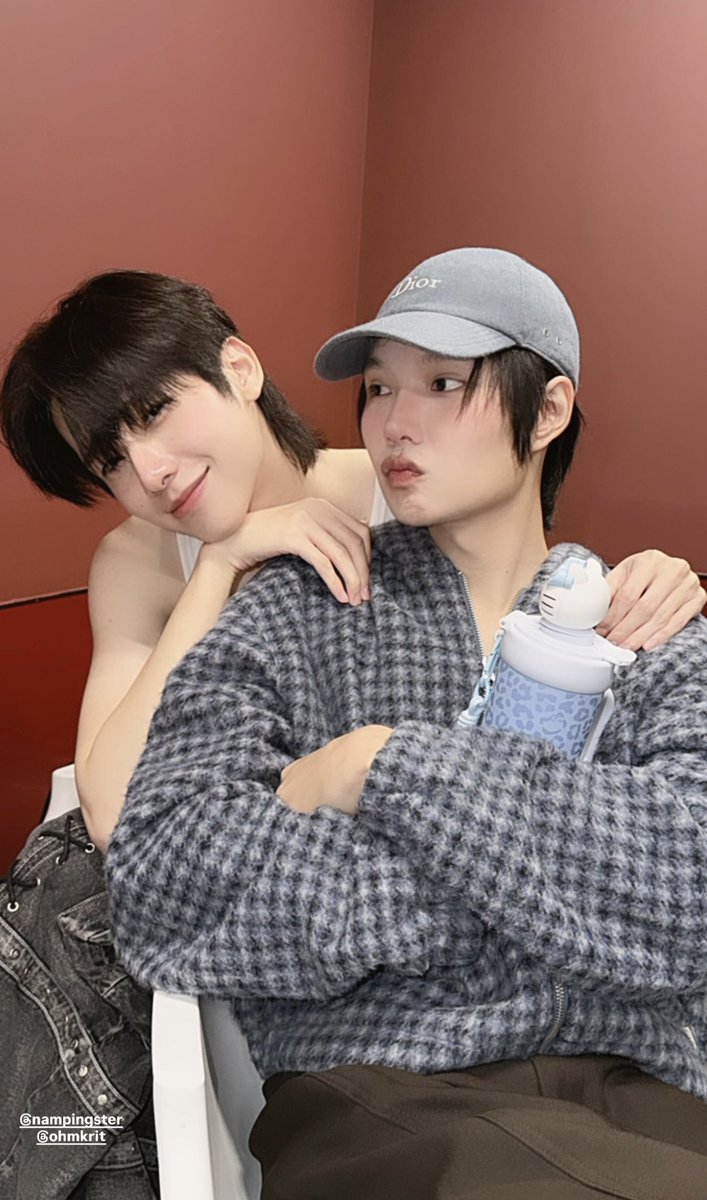 𝐚𝐧𝐚 ☁️ .✦ ݁˖ 🪐 ⋆˚ 💫｡ tweet media