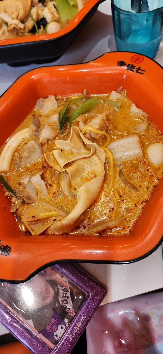 ひーちゃん tweet media