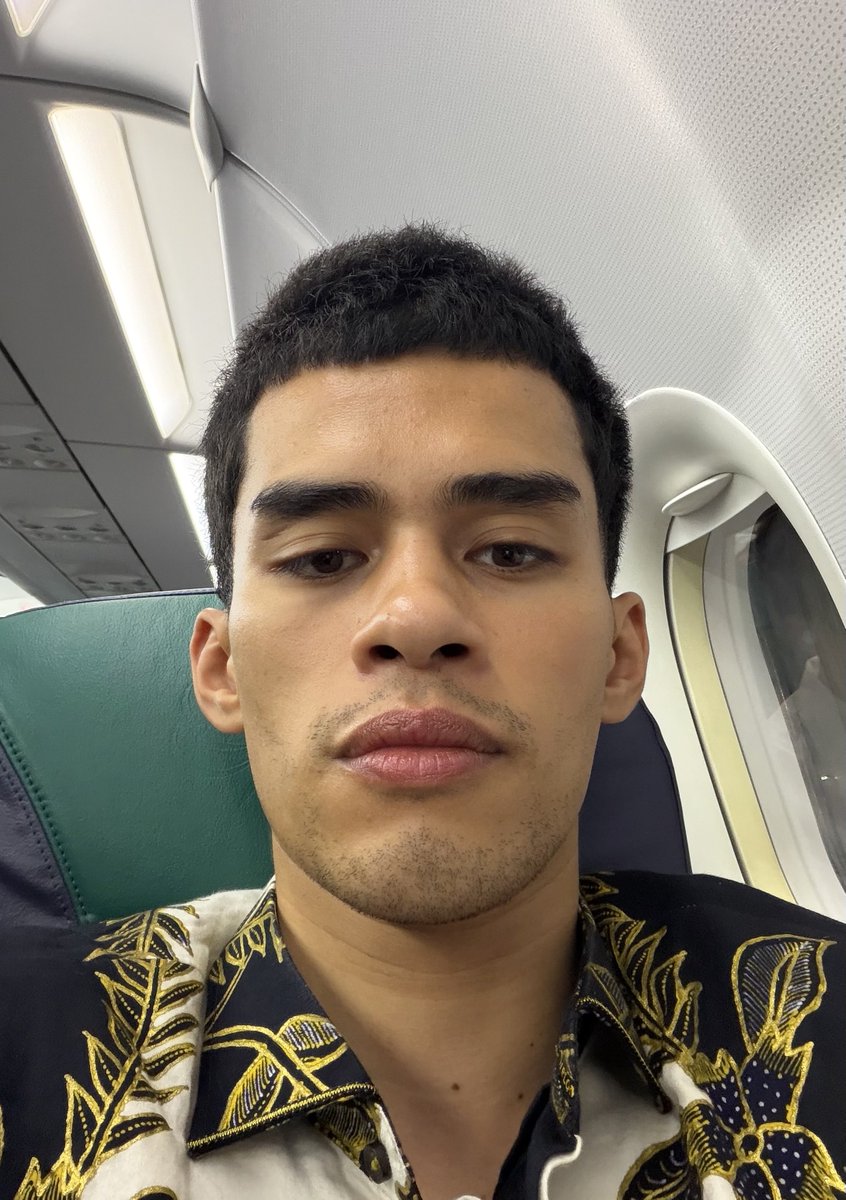 SNEAKO ALT tweet media