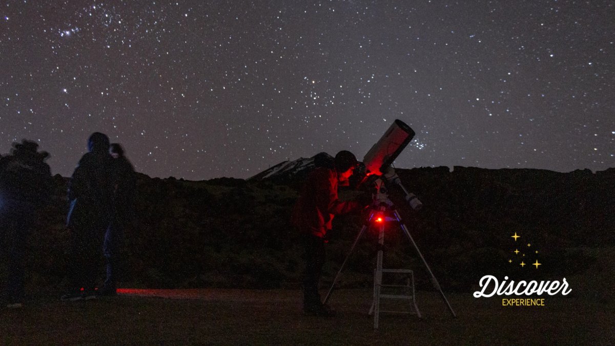discoversky's tweet photo. ¿Vas a ver las estrellas en el Teide? 🌌
Guía completa: qué llevar, cómo vestirte, qué verás y cómo es el tour paso a paso.
Todo lo que necesitas saber antes de subir al Teide de noche 👇
https://t.co/nm0Mx7EymM
#Tenerife #Teide #Stargazing #Astronomía #FelizMartes #VisitTenerife https://t.co/8oQdXXsmmI