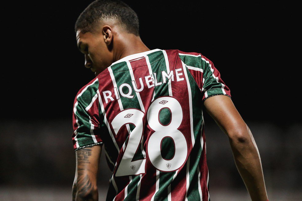 Estagiario do Fluminense 🇭🇺 tweet media