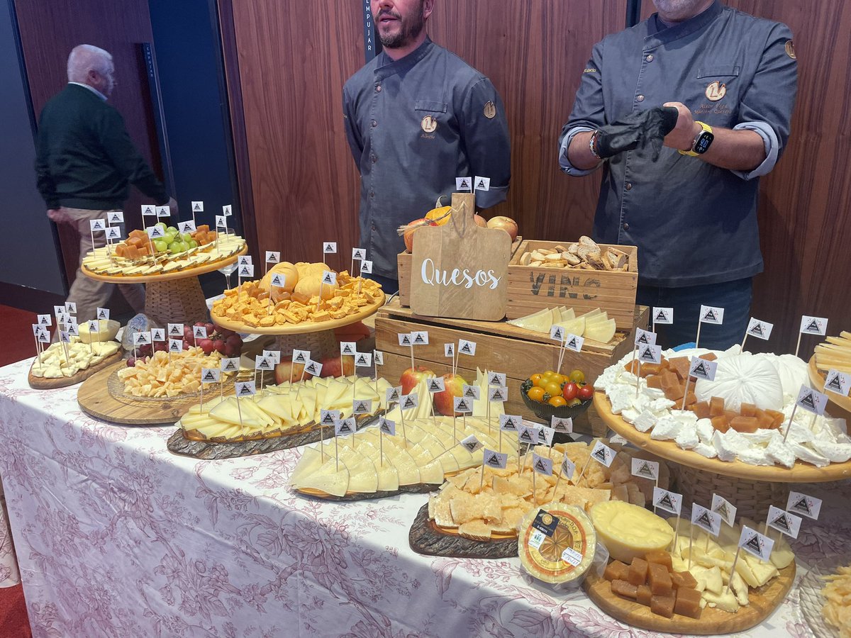 taberna salcedo tweet media