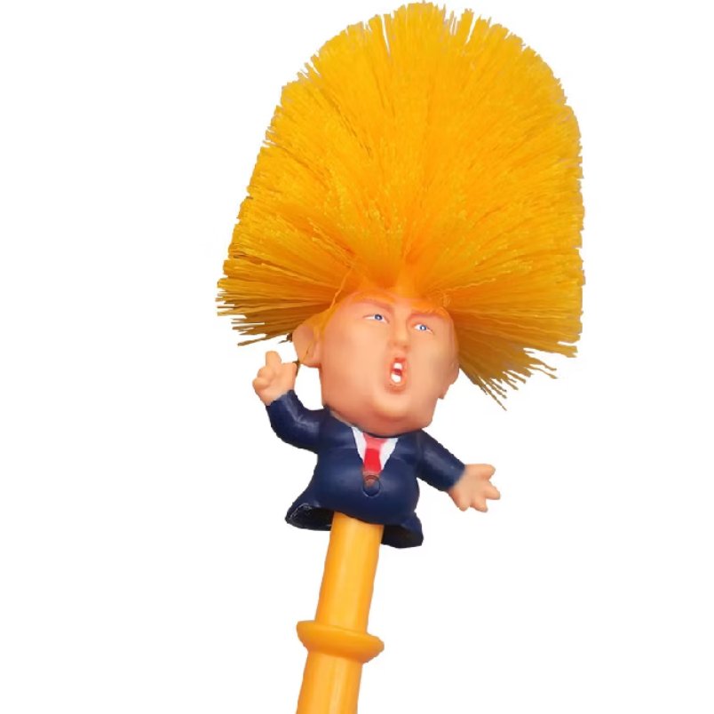 bsonnewend's tweet photo. @gurgel_maria @FlavioBolsonaro Dê uma olhada em Escova De Vaso Sanitário Donald Trump Com Conjunto De Suporte Limpeza Para Banheiro Engraçado por R$41,00 - R$52,00. Compre na Shopee agora! https://t.co/p7JmfrGsUF https://t.co/hhEEH7Sx3t