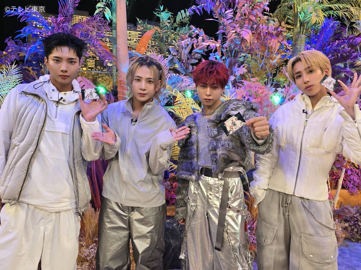 #OWV サイン入り名刺カードを
抽選で③名様にプレゼント🧠🎧

＼応募方法📝／
①当アカウントをフォロー
②この投稿をリポスト(RP)
③#TVer のお気に入り登録※任意🙏
  [tver.jp/series/srbwiu7…]
④当選の方にDM連絡

〆切は【5/5(火)20:59】まで🧸

本編は #TVer でよろしゅう🧤