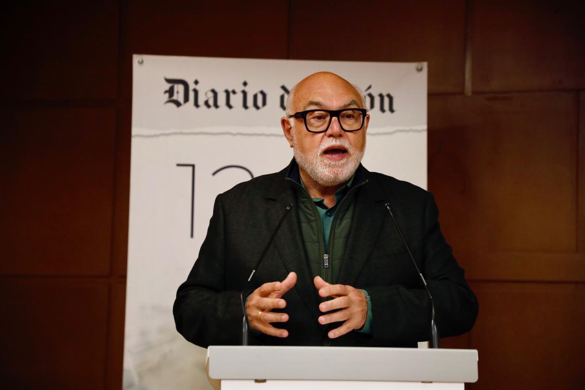 Hoy <a href="/frmulero/">F Rodriguez Mulero</a> ha participado en una el III congreso organizado por <a href="/diariodeleon/">Diario de León</a> celebrado en #LaBañeza “Desde <a href="/SEIASA_OFICIAL/">SEIASA💦🇪🇸</a> como Sociedad Estatal al servicio de los españoles sabemos que hablar de agua es hablar de país,de cohesión territorial, empleo y futuro”
🧵👇
