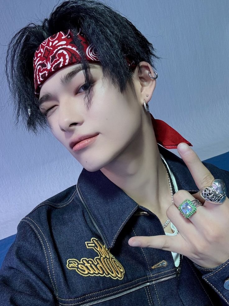 ENHYPEN IS 7 tweet media