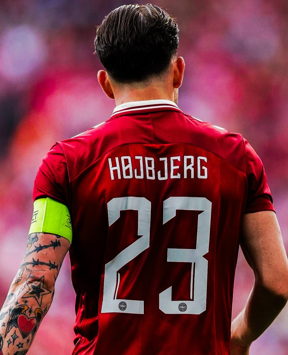 FCMarseille's tweet image. UN INTERNATIONAL POUR REMPLACER HOJBJERG ? 🇫🇷

Dépendant de nombreux facteurs, Youssouf Fofana pourrait devenir une piste sérieuse à l'OM ! 🔵⚪️

#OM #TeamOM #MERCATOM