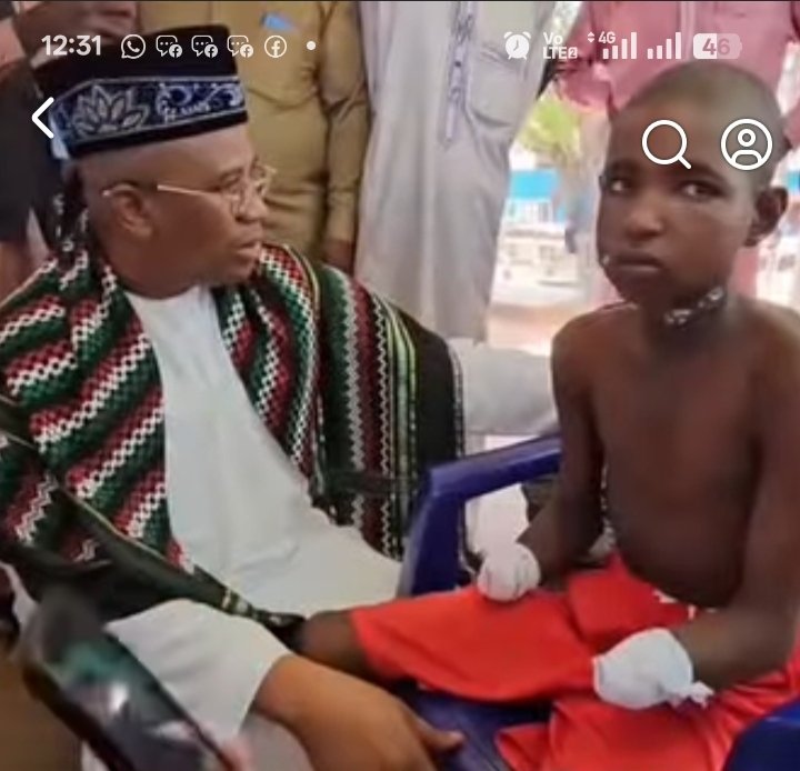 Just look at this!!!

I couldn't bring myself to post the video, it's heartbreaking.

The boy's hands were definitely AMPUTATED !!!

Both hands!!!

And that is in accordance with the guidance and teaching of a religion called Islam.

They call it penal code of the Shari'a.

The