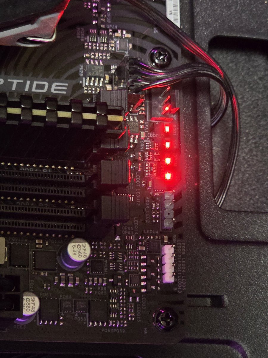 KOMB//Skeb募集中 tweet media