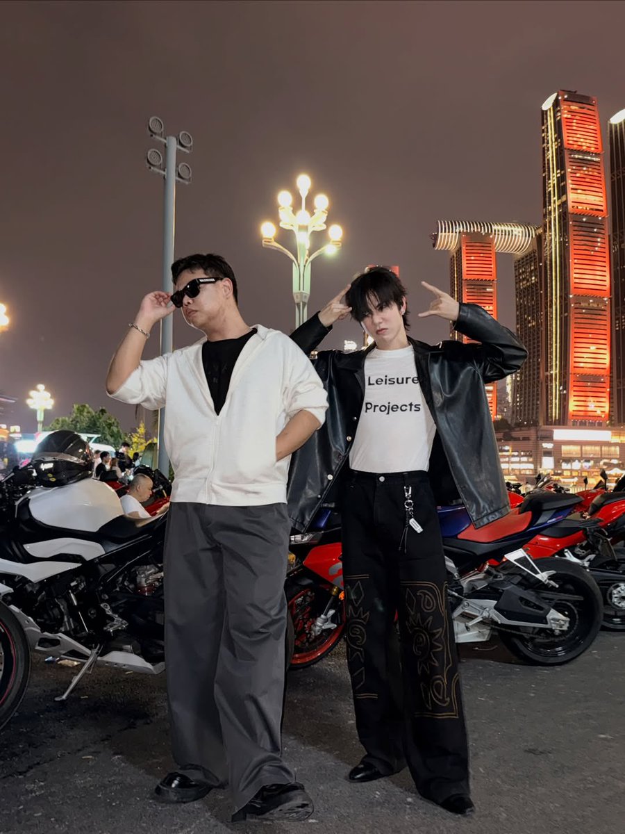 BABE_OFC's tweet image. 𝑰𝑮 𝑼𝒑𝒅𝒂𝒕𝒆 : lookyod

💬 不收现金,只收微信可以吗? 😉

#BILLYBABEXCHONGQINGFM
#babiibabe