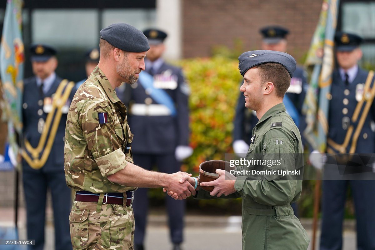 Blairsun15's tweet photo. Sometimes the strongest messages are silent… 🤍🇬🇧
RAF Valley’s 85-year story honoured with dignity and respect.
#PrinceWilliam #RoyalVisit #RAFValley #RoyalFamily #UK #RoyalAirForce https://t.co/wW5eI8ivu0