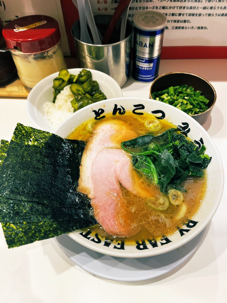 どさんこ太郎@神戸ラーメン部 tweet media