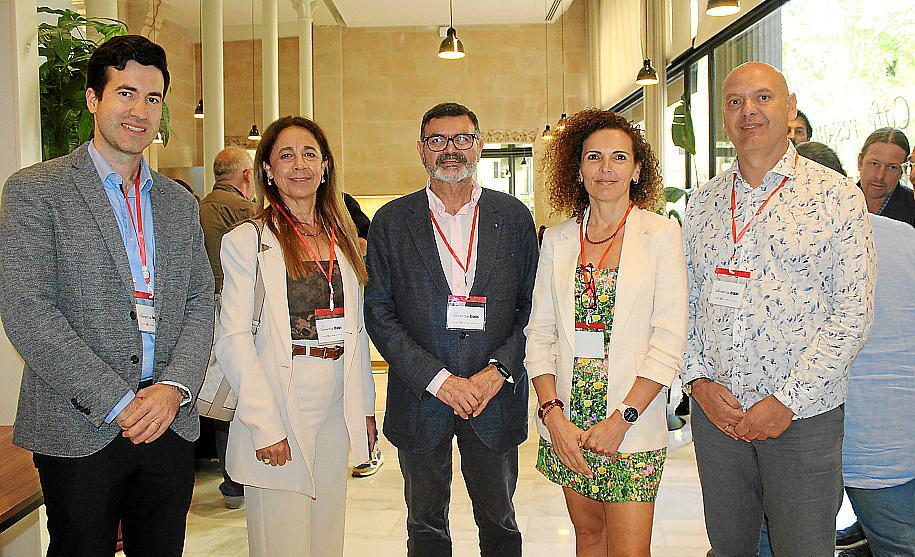 Cluster TEIB tweet media
