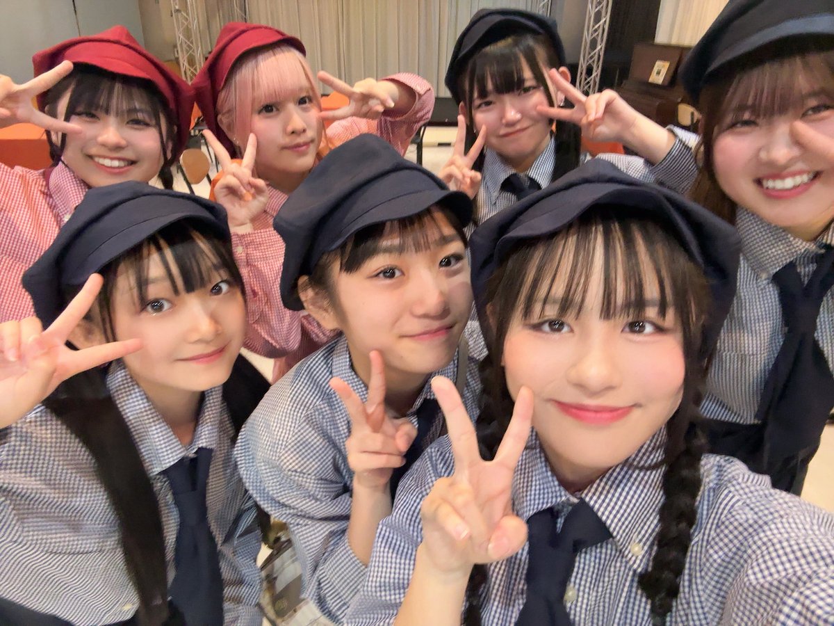 start_hiyori's tweet image. ♡豊田カフェ/アーティストコラボカフェStar☆Tありがとうございました！♡

可愛いお洋服着て、みんなとお話沢山できて楽しかったよ～！！🥰🫶🫶🫶

人生初クレープ作り難しかった！！😋💓

素敵な思い出と時間をありがとうね😘💕
#すたーと #カフェ