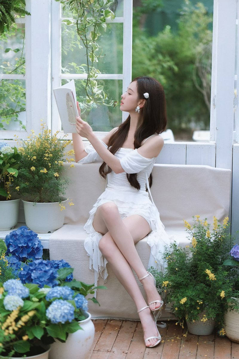 xjzhangbj79's tweet photo. 陈都灵 #陈都灵 https://t.co/zFurfY0o9c