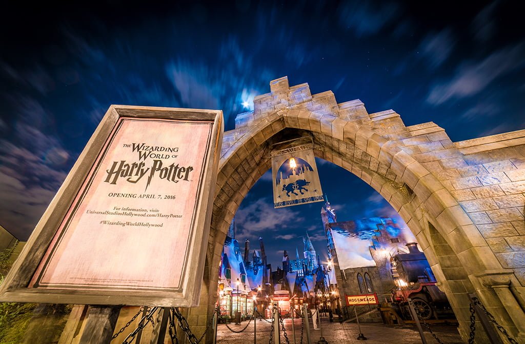 sylabdul's tweet photo. the sovereign nations apparently want to access (at the least) Harry Potter &amp; DC ips as part of Paramount WB deal https://t.co/xqKstViTOX