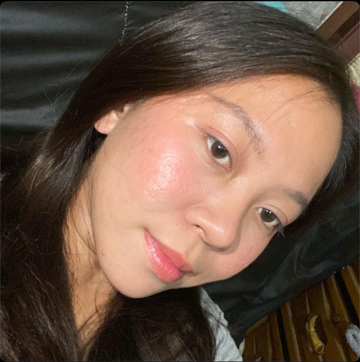 shopp_handeu's tweet photo. JUJUR SHOCK…
nemu blush on creamy lokal yang finish-nya kayak glass skin 😭💗

ini tuh definisi blush on yang melt di pipi 🫠 https://t.co/YIhKWPEx09