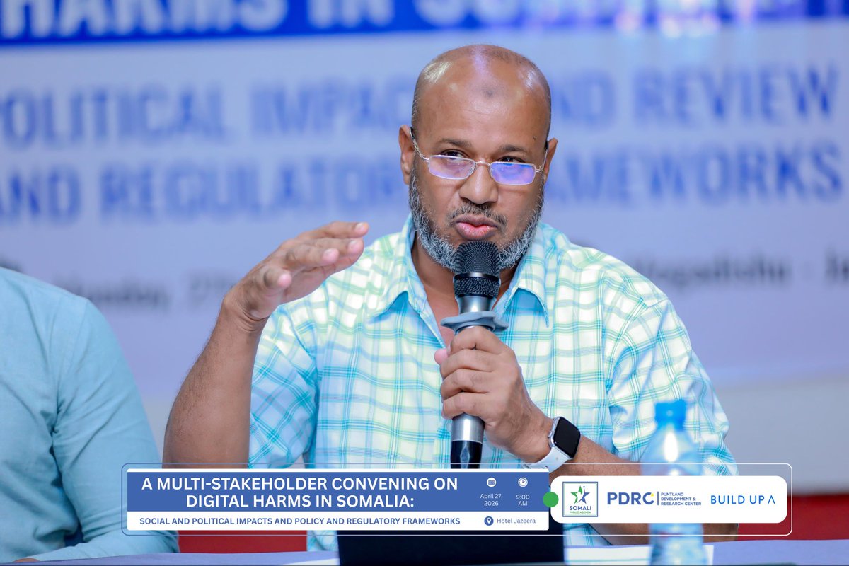 SomaliaPdrc's tweet photo. Yesterday’s our convening in Mogadishu  with @somalipubagenda centered dialogue on Digital harms in Somalia—uniting policymakers, journalists &amp; civil society

Key takeaways will guide our collaboration with @howtobuildpeace as we work toward safer, more accountable digital spaces https://t.co/Uz86wUELuE