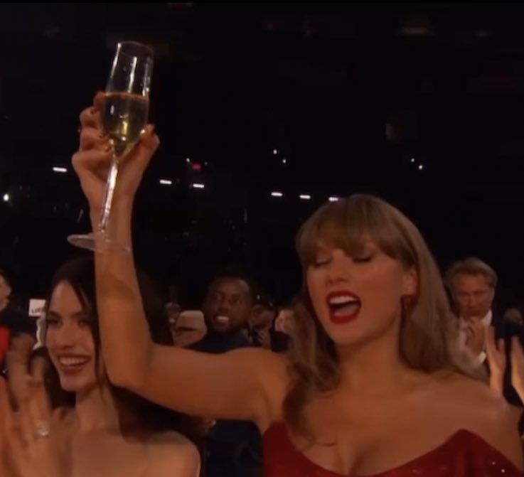 jess ❤️‍🔥 ⸆⸉ shiny bug enthusiast tweet media