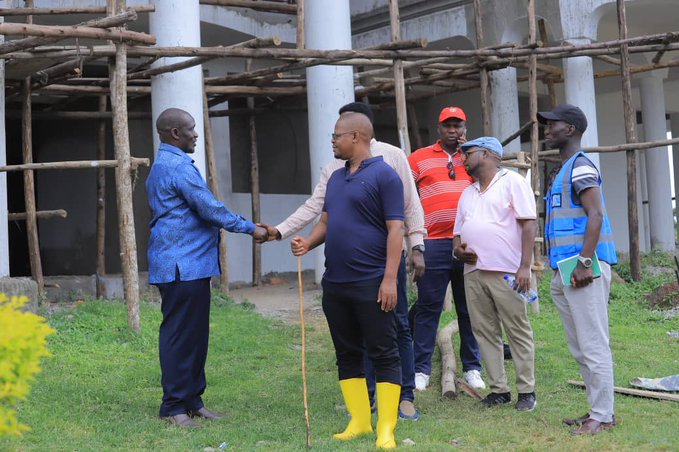 aniku_jakii256's tweet image. Hotels are rising fast in Hoima as Uganda gears up for the 2027 Africa Cup of Nations. 
With billions earmarked for hospitality development and upgrades, the city is expanding capacity to host teams, officials, and fans. 
#AFCON2027 #VisitUganda #GoldenPosts