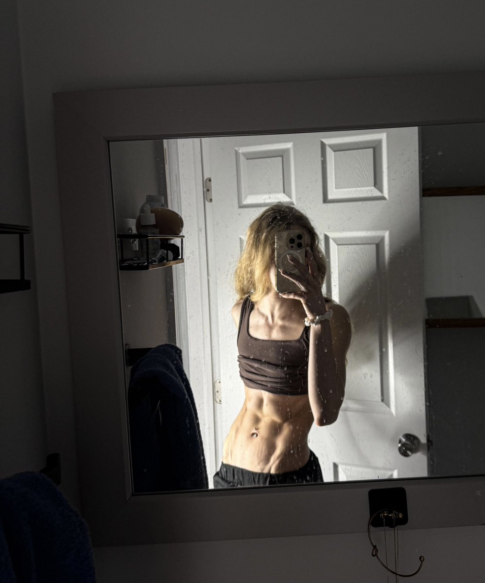 kenzie tweet media