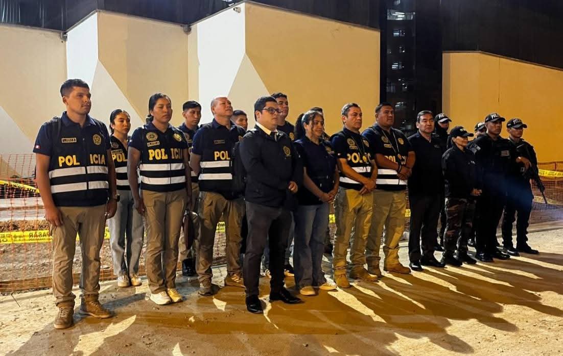 edisonral's tweet image. #Lima: 

PNP DESARTICULA RED DE EXPLOTACIÓN INFANTIL EN EL CERCADO DE LIMA 

*​En operación, la Policía Nacional ejecutó -esta madrugada- un contundente golpe contra la impunidad. 

​*Se detuvo a R. H. C. P. (26), presunto implicado en delitos contra la dignidad humana en la...