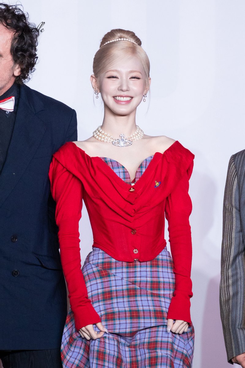 ji.idle💜❤️ tweet media